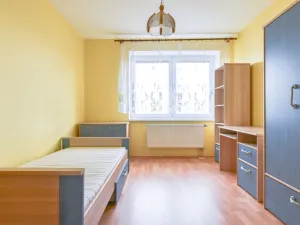 Pronájem bytu 3+kk, Praha - Horní Měcholupy, Padovská, 70 m2