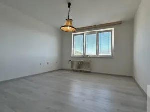 Pronájem bytu 1+1, Ústí nad Labem - Severní Terasa, Šrámkova, 33 m2