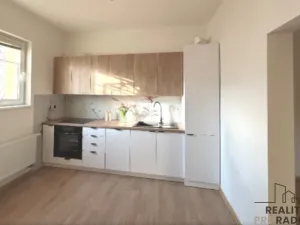 Pronájem bytu 2+1, Hodonín, Měšťanská, 52 m2