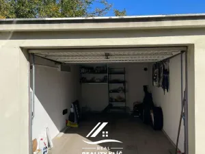 Pronájem garáže, Ostrava, Baarova, 24 m2