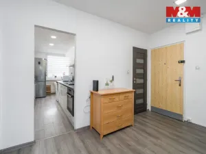 Prodej bytu 4+1, Ústí nad Labem - Krásné Březno, U Pivovarské zahrady, 82 m2