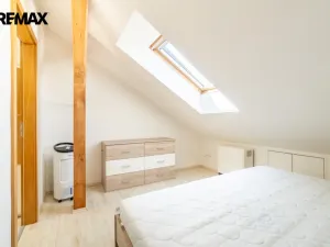 Pronájem bytu 2+kk, Praha - Libeň, Davídkova, 40 m2