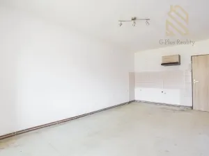 Prodej činžovního domu, Smečno, 779 m2