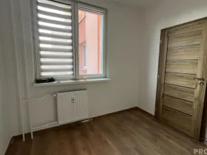 Prodej bytu 4+1, Třinec, Sosnová, 80 m2