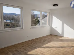 Pronájem bytu 1+kk, Vimperk - Vimperk II, 1. máje, 33 m2