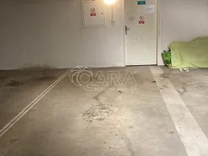 Pronájem garážového stání, Praha - Záběhlice, U Zahradního města, 13 m2