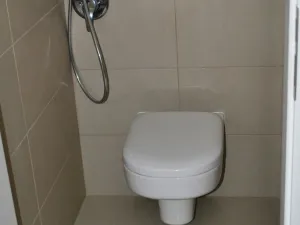 Pronájem bytu 2+1, Praha - Vokovice, Kladenská, 56 m2