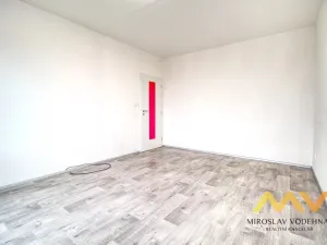 Pronájem bytu 1+1, Hradec Králové - Třebeš, Milady Horákové, 37 m2