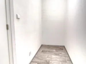 Pronájem bytu 1+1, Hradec Králové - Třebeš, Milady Horákové, 37 m2