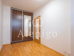 Prodej bytu 3+kk, Horoměřice, Komenského, 72 m2