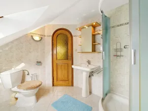 Prodej rodinného domu, Čtyřkoly, 180 m2