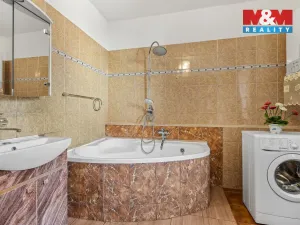 Prodej rodinného domu, Postoloprty, Wolkerova, 230 m2