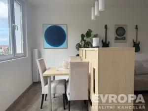 Prodej bytu 3+1, Praha - Hlubočepy, Lohniského, 69 m2