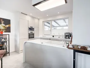 Prodej rodinného domu, Králův Dvůr, Na Vinohradech, 140 m2