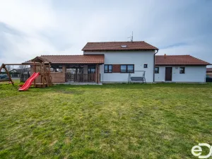 Prodej rodinného domu, Rožďalovice, Ke Studánce, 155 m2