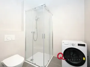 Pronájem bytu 1+kk, Praha - Letňany, Vyletalova, 31 m2