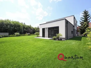 Pronájem rodinného domu, Šestajovice, Konopišťská, 250 m2