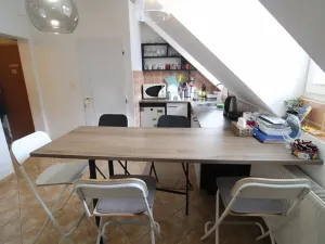 Prodej bytu 2+1, Karlovy Vary, Kolmá, 97 m2