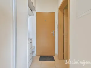 Pronájem bytu 1+kk, Brno, Horníkova, 32 m2