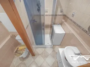 Prodej bytu 1+kk, Praha - Modřany, Nikoly Vapcarova, 32 m2