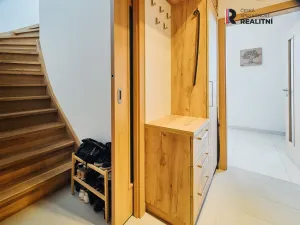 Prodej bytu 3+1, Kladno - Kročehlavy, Jaroslava Holečka, 65 m2