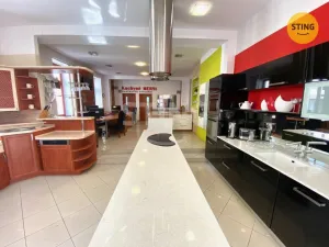 Pronájem obchodního prostoru, Opava - Předměstí, Kasárenská, 181 m2