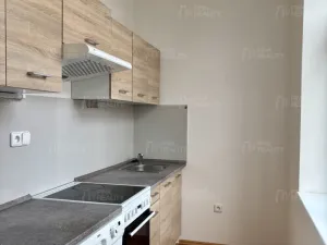 Pronájem bytu 2+kk, Trutnov - Dolní Předměstí, nábřeží Václava Havla, 45 m2