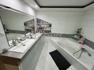 Prodej rodinného domu, Olomouc, Janouškova, 234 m2