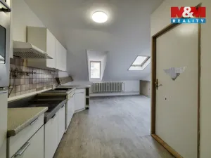 Pronájem bytu 3+1, Mariánské Lázně, Hlavní třída, 110 m2