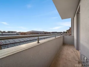 Pronájem bytu 2+kk, Pardubice - Zelené Předměstí, V Ráji, 59 m2