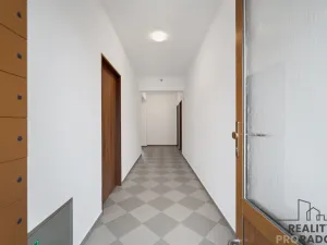 Pronájem bytu 2+kk, Pardubice - Zelené Předměstí, V Ráji, 59 m2