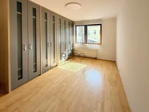 Prodej bytu 3+kk, Praha - Žižkov, Kališnická, 93 m2