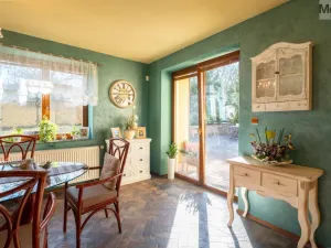 Prodej rodinného domu, Lužice, 372 m2