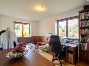 Prodej rodinného domu, Lužice, 372 m2