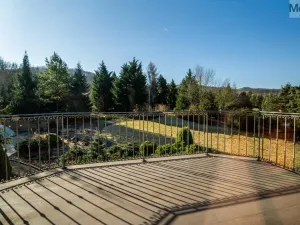 Prodej rodinného domu, Lužice, 372 m2