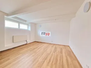 Pronájem bytu 2+1, Olomouc - Hodolany, Masarykova třída, 57 m2