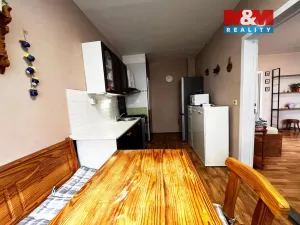 Pronájem bytu 2+1, Chlumec, Alejní, 53 m2