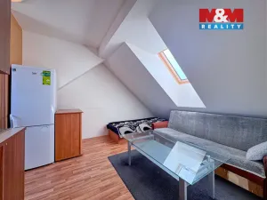 Pronájem bytu 1+kk, Liberec - Liberec VII-Horní Růžodol, Karoliny Světlé, 22 m2