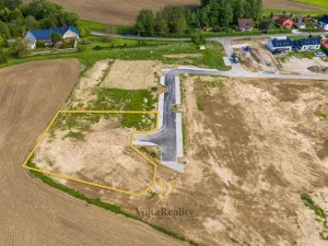 Prodej pozemku pro bydlení, Komárov, 1718 m2