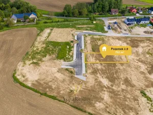 Prodej pozemku pro bydlení, Komárov, 752 m2