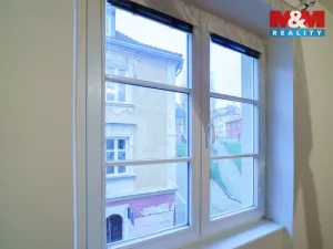 Pronájem bytu 1+1, Cheb, Cechovní, 36 m2