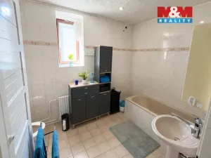 Prodej bytu 2+1, Nedvědice, 104 m2