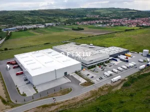 Pronájem skladu, Hustopeče, 8000 m2