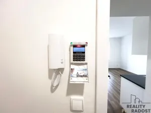 Pronájem bytu 2+kk, Praha, Na Jezerce, 40 m2