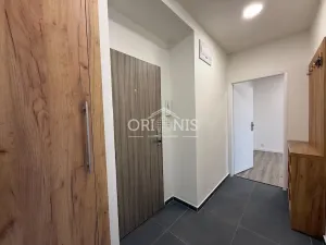 Pronájem bytu 2+1, Chomutov, Mjr. Šulce, 52 m2
