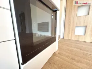 Pronájem bytu 1+1, Ústí nad Labem - Bukov, Kosmonautů, 36 m2