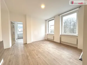 Pronájem bytu 1+1, Ústí nad Labem - Bukov, Kosmonautů, 36 m2