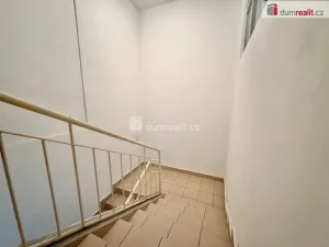 Pronájem bytu 1+1, Ústí nad Labem - Bukov, Kosmonautů, 36 m2