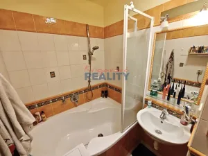 Pronájem bytu 2+1, České Budějovice - České Budějovice 3, Pražská tř., 65 m2
