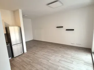 Pronájem bytu 1+kk, Cheb, Dukelská, 44 m2